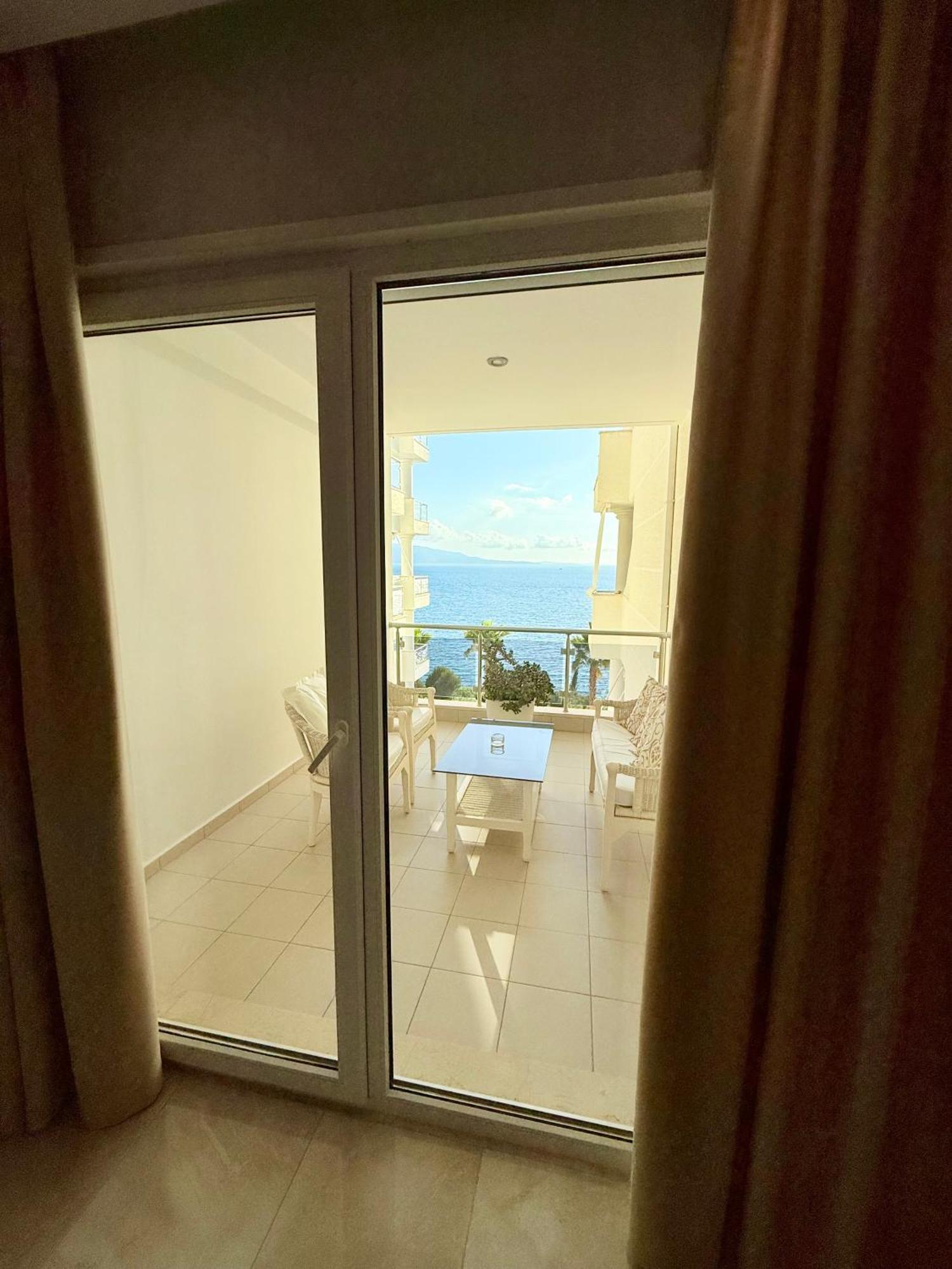 Limani Deluxe Apartments Sarande Exterior photo