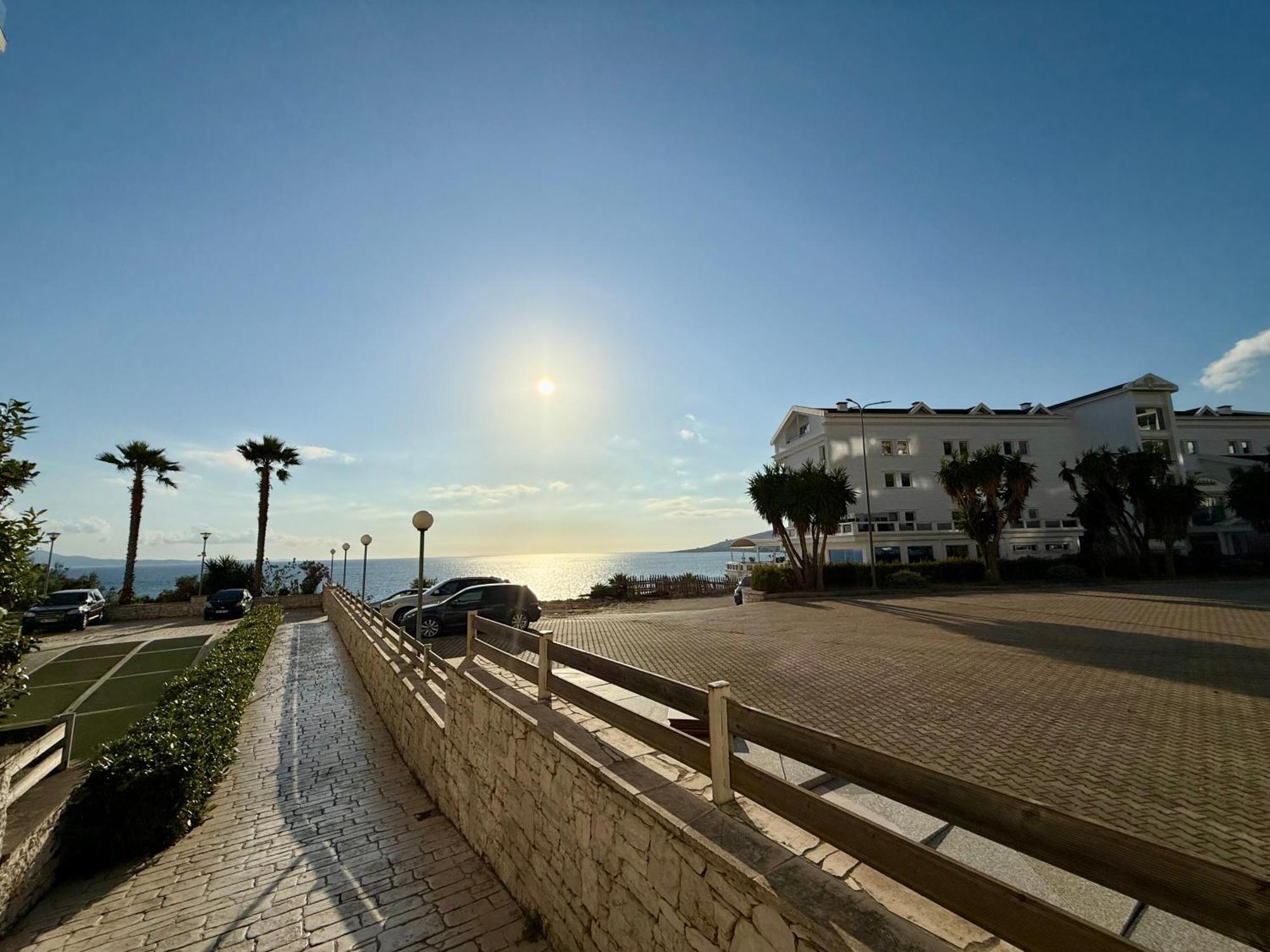 Limani Deluxe Apartments Sarande Exterior photo