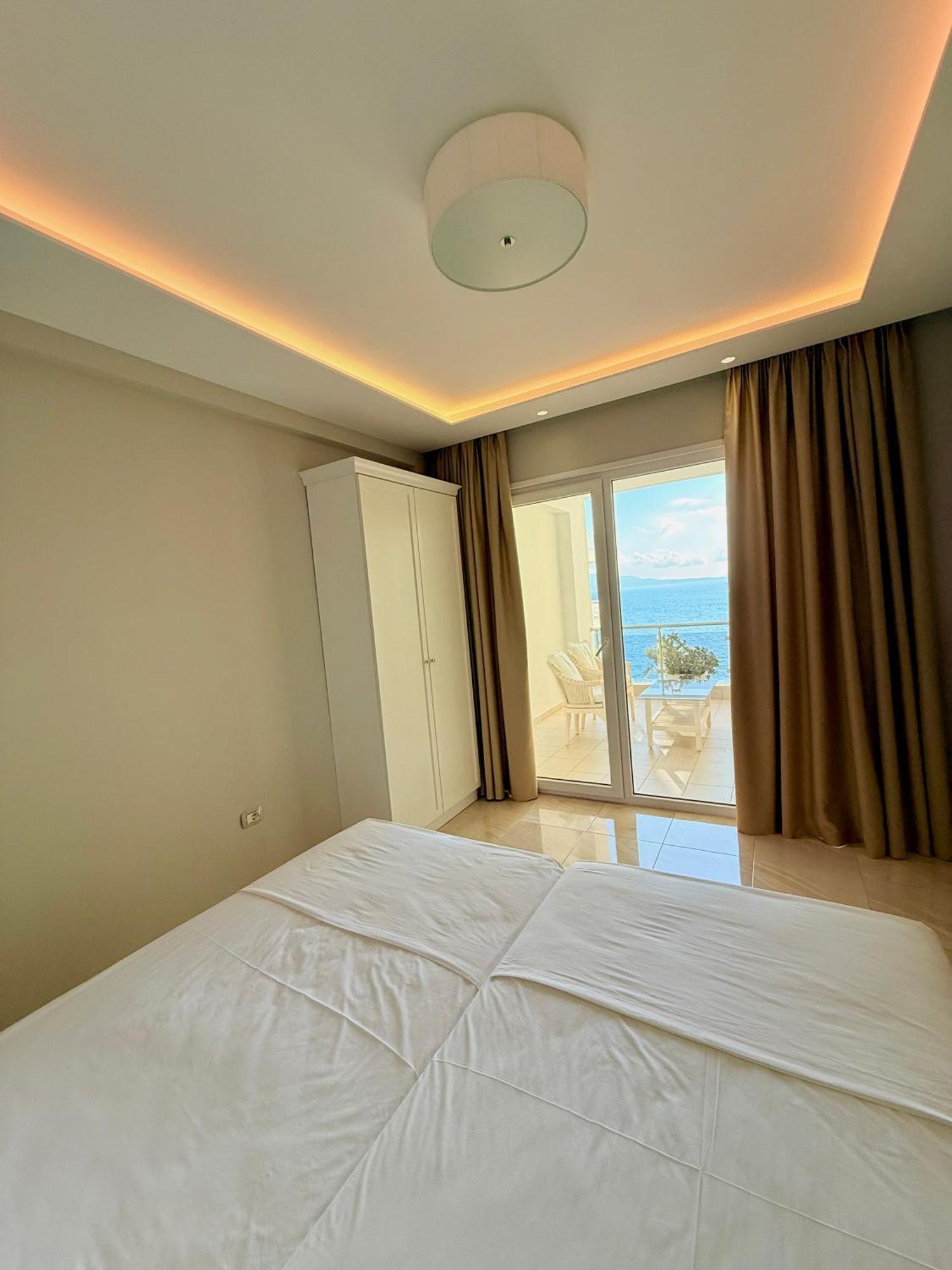 Limani Deluxe Apartments Sarande Exterior photo