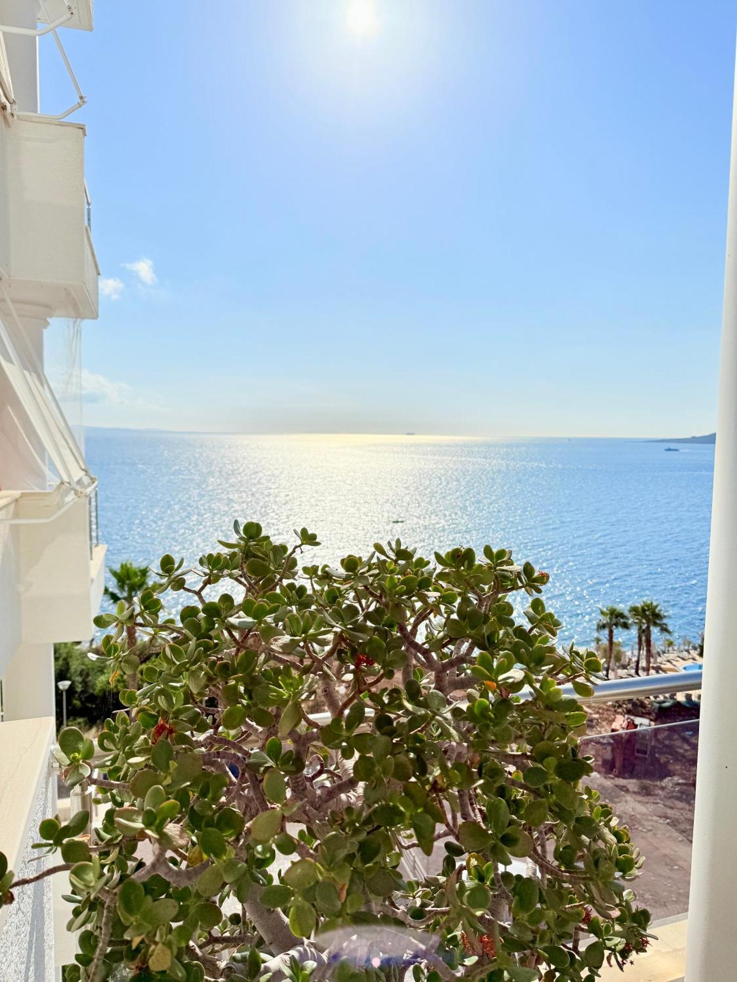 Limani Deluxe Apartments Sarande Exterior photo